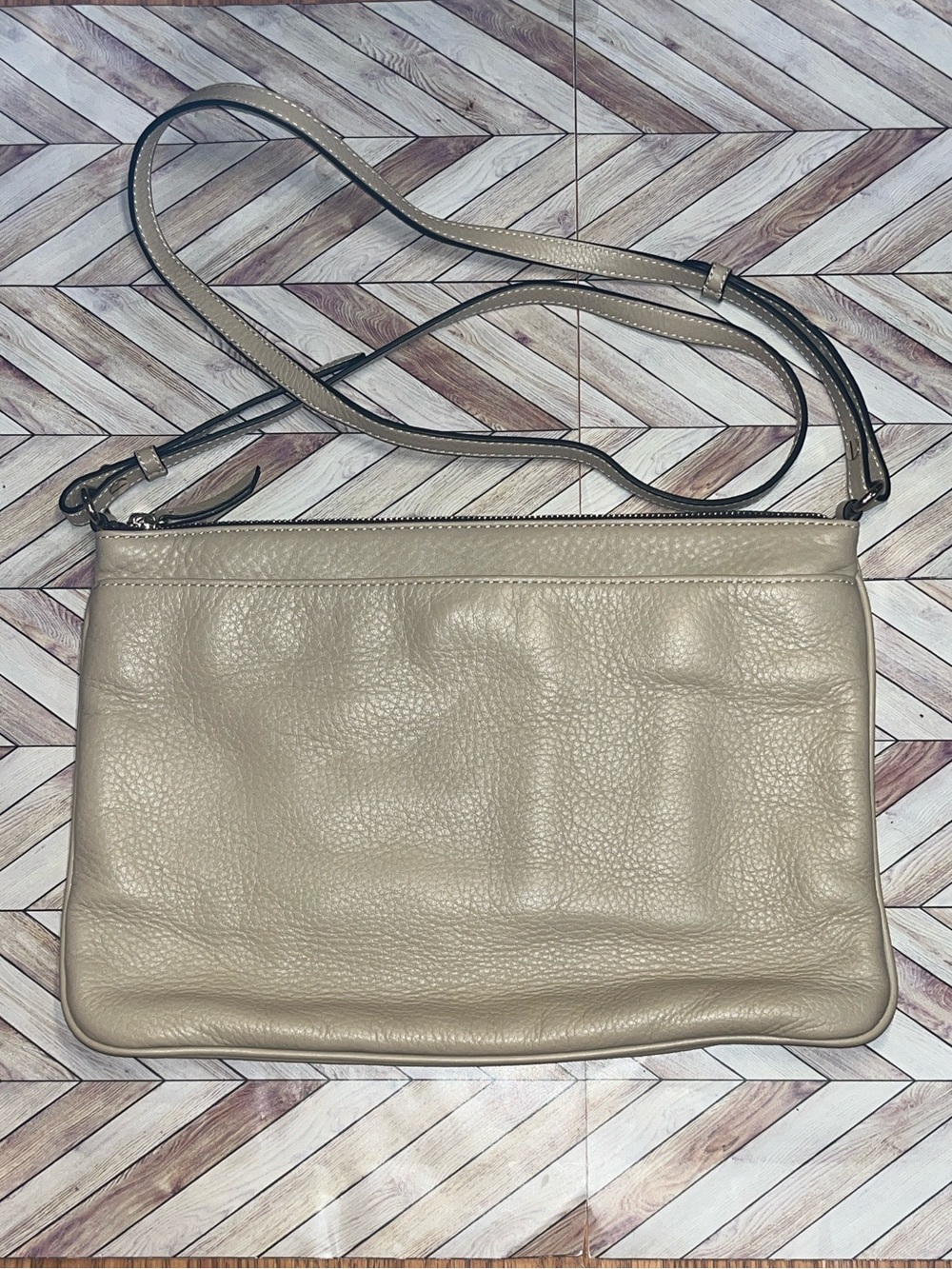 Halogen beige Leather Crossbody Bag